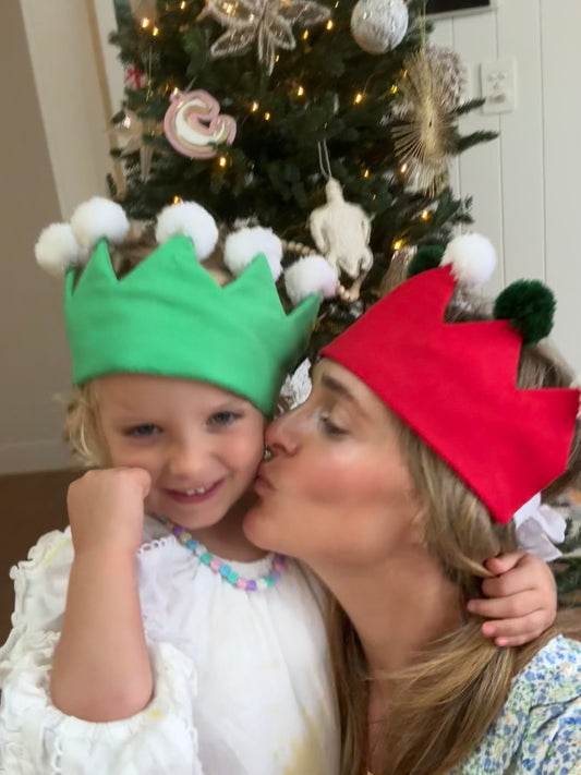 Christmas Crown Linen
