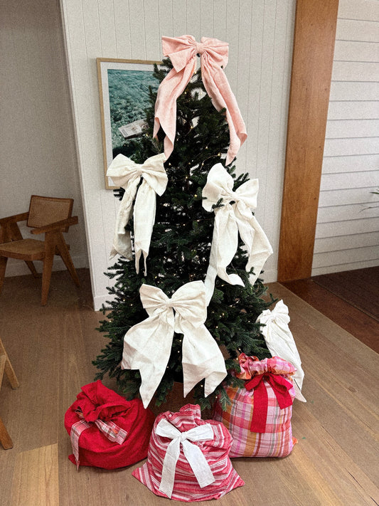 Large Christmas Bow - Pale Pink Linen