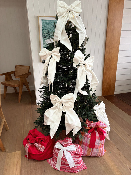 Large Christmas Bow - Cream Linen