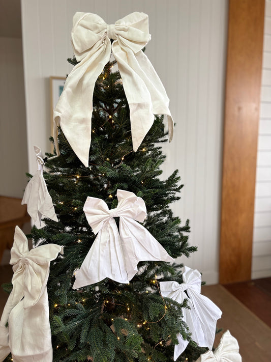 Medium Christmas Bows (3 pack) - White Cotton