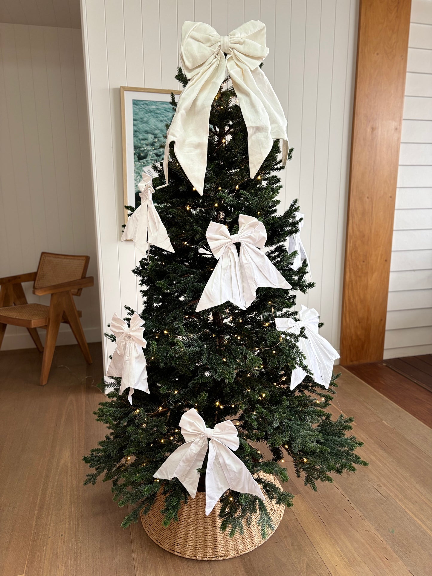 Medium Christmas Bows (3 pack) - White Cotton