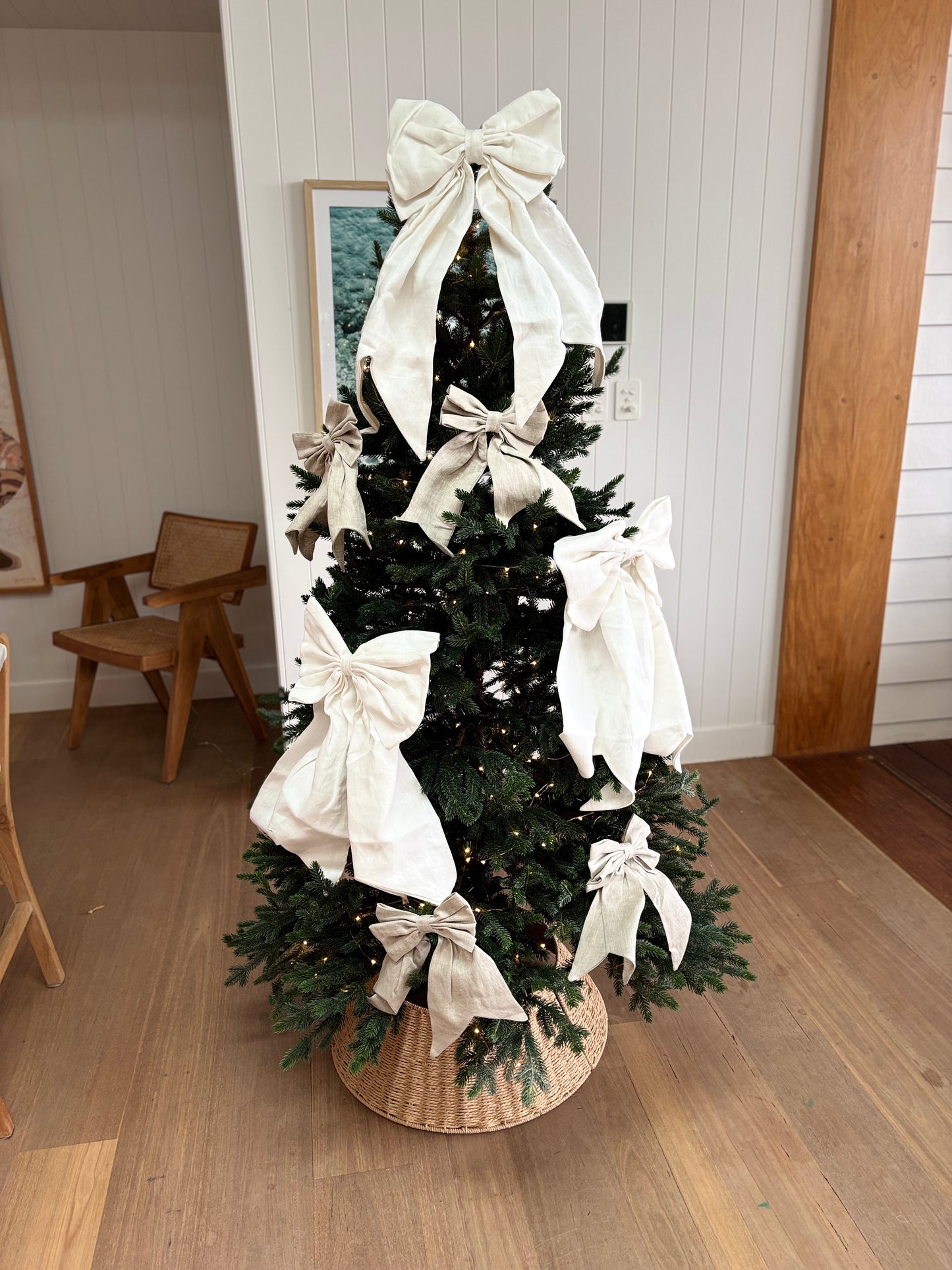 Medium Christmas Bows (3 pack) - Sand Linen