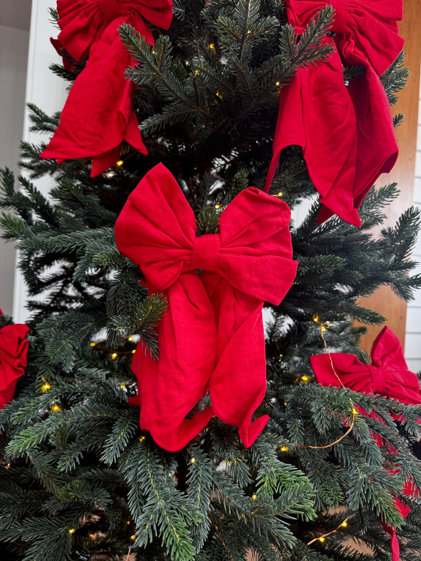 Medium Christmas Bows (3 pack) - Red Linen