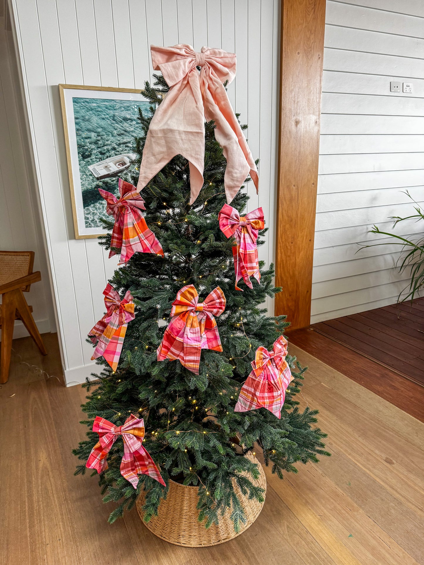 Large Christmas Bow - Pale Pink Linen